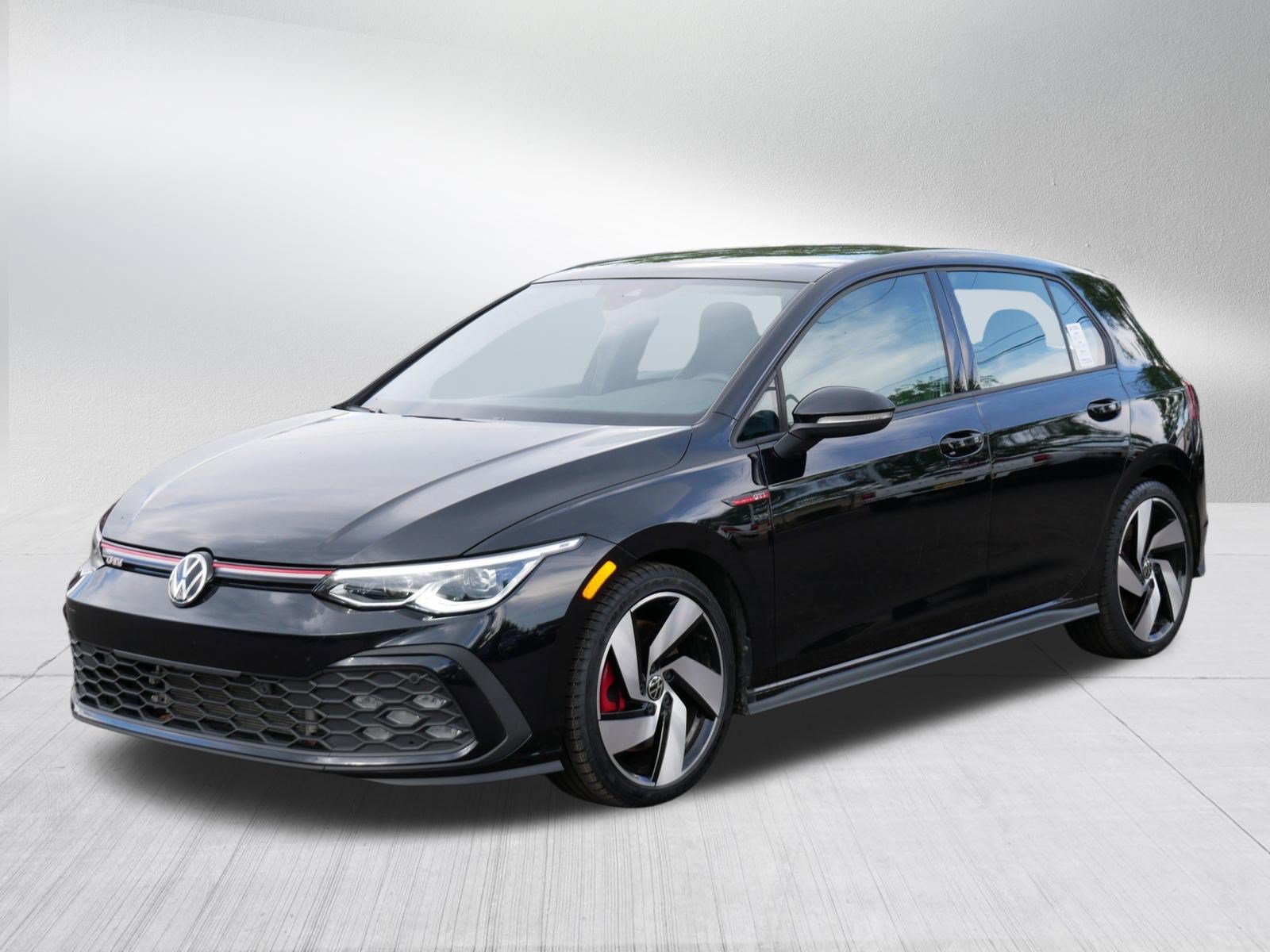 Certified 2022 Volkswagen GTI SE FWD image 3