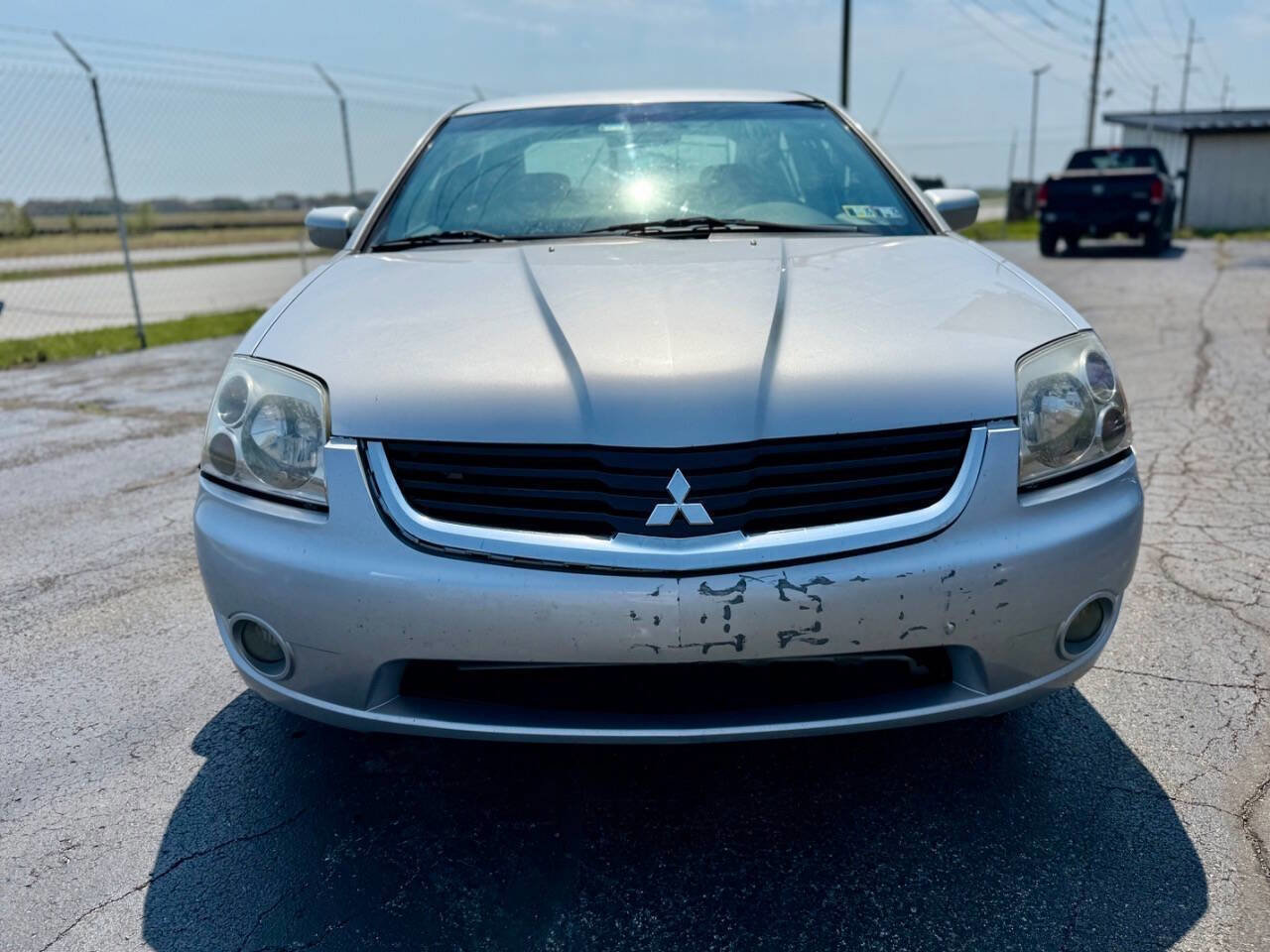 Used 2008 Mitsubishi Galant ES image 8