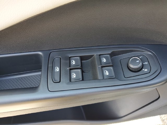 New 2027 Volkswagen Taos S FWD image 27