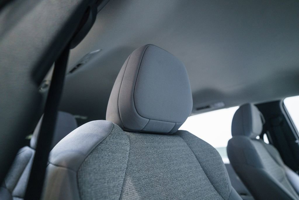 Certified 2026 Toyota Sienna LE FWD image 16
