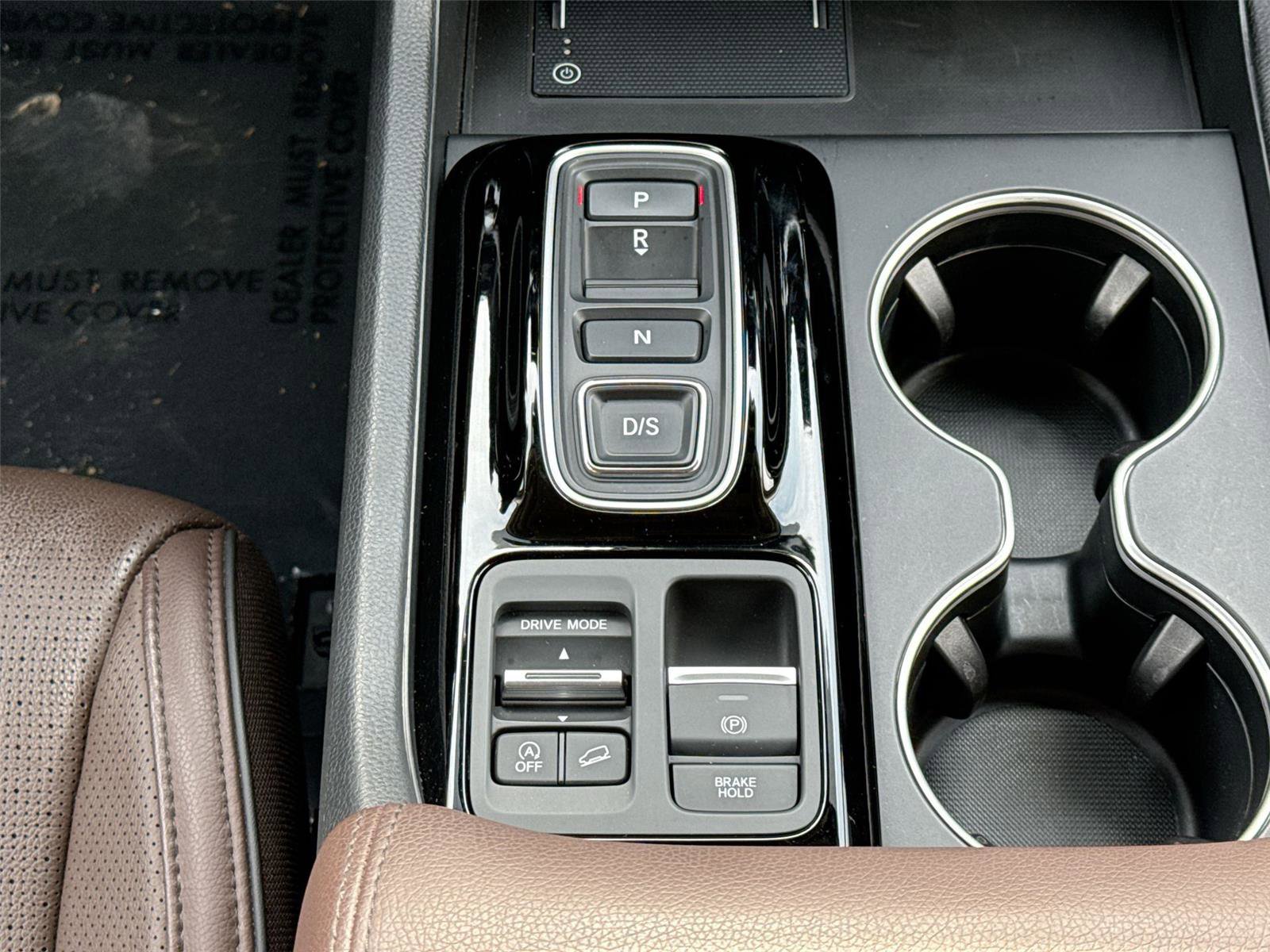 Used 2024 Honda Pilot Elite image 31