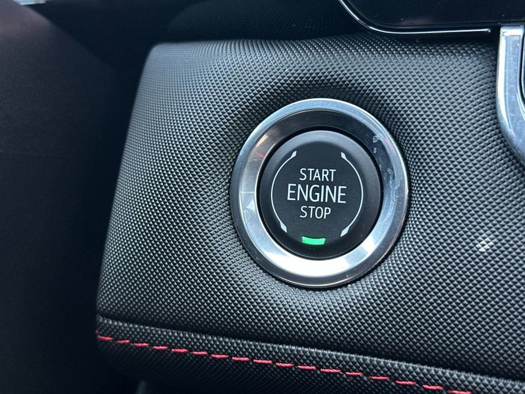 Used 2025 Chevrolet Colorado Z71 w/ Midnight Edition image 21