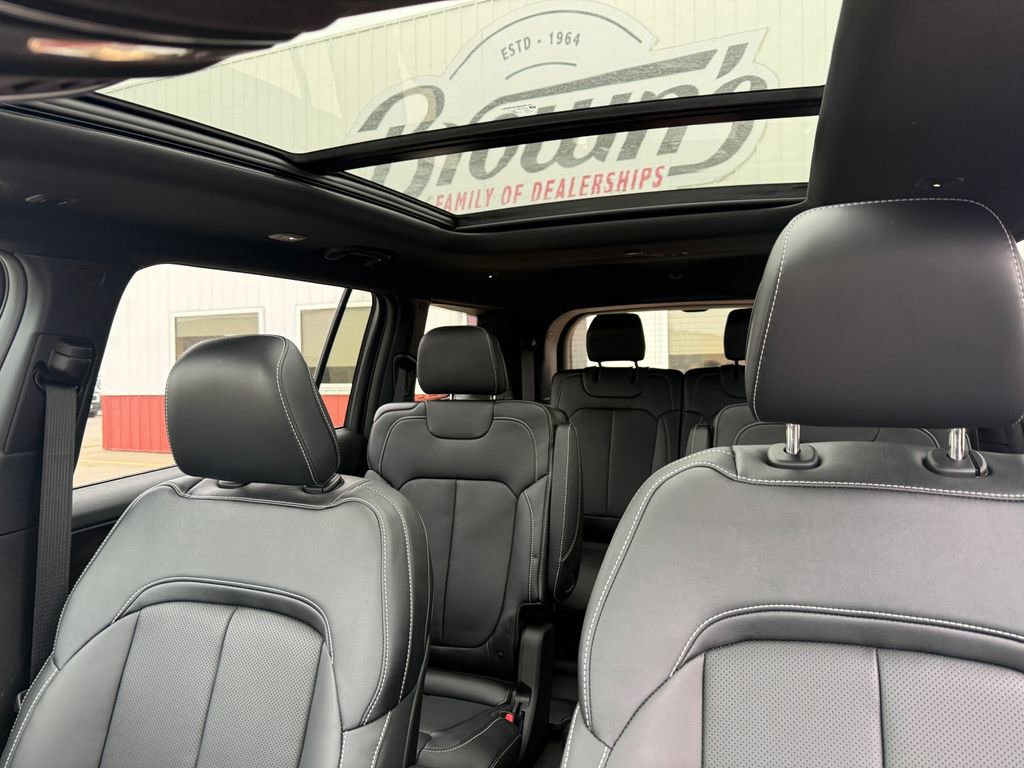 New 2026 Jeep Grand Cherokee L Limited AWD/4WD image 28