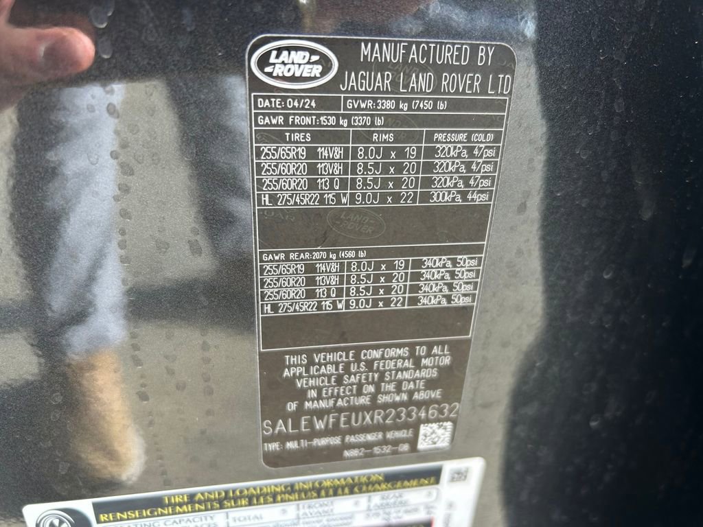 Used 2024 Land Rover Defender 130 Outbound AWD/4WD image 10