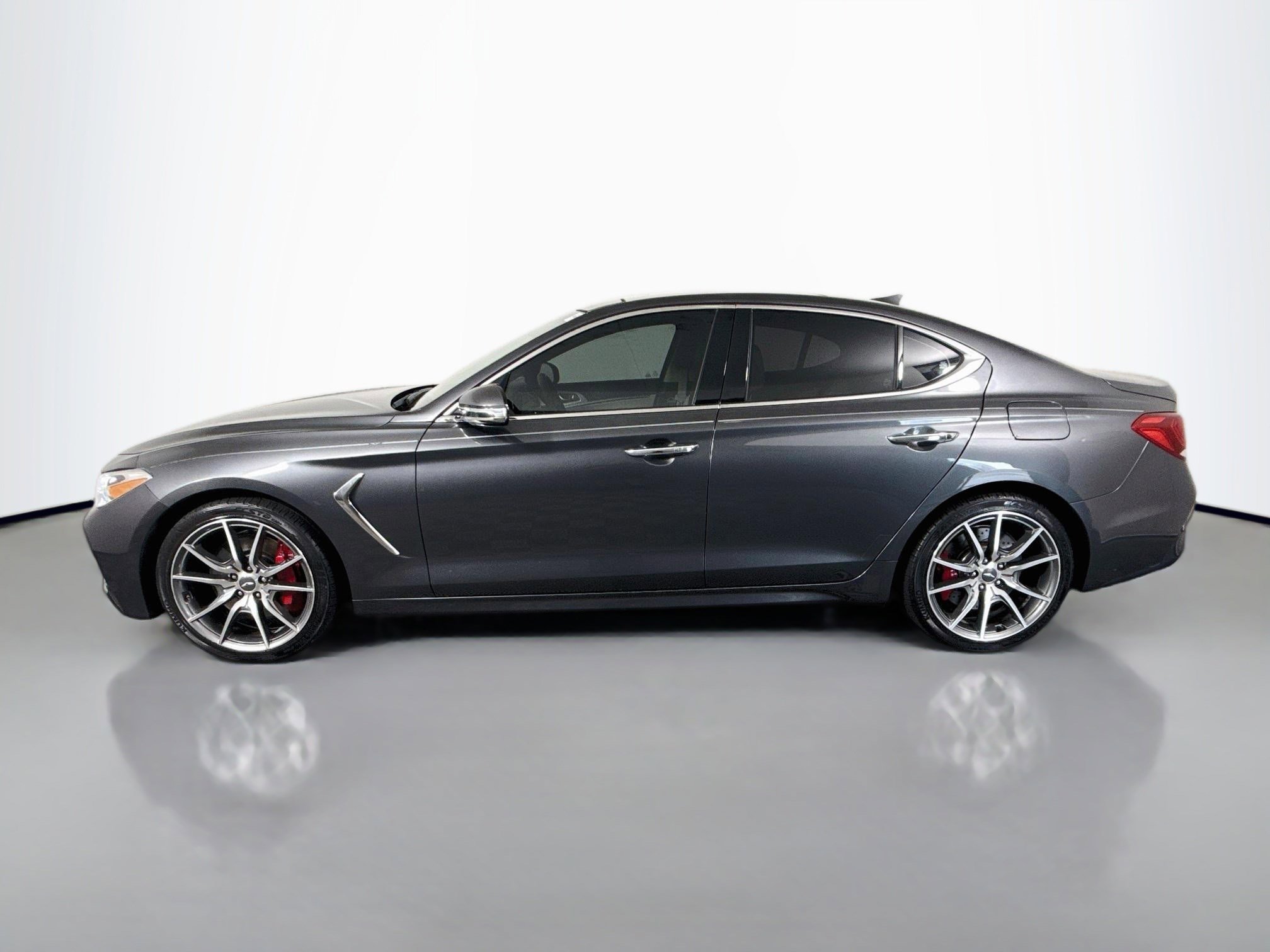 Used 2019 Genesis G70 3.3T Advanced w/ Elite Package RWD image 6