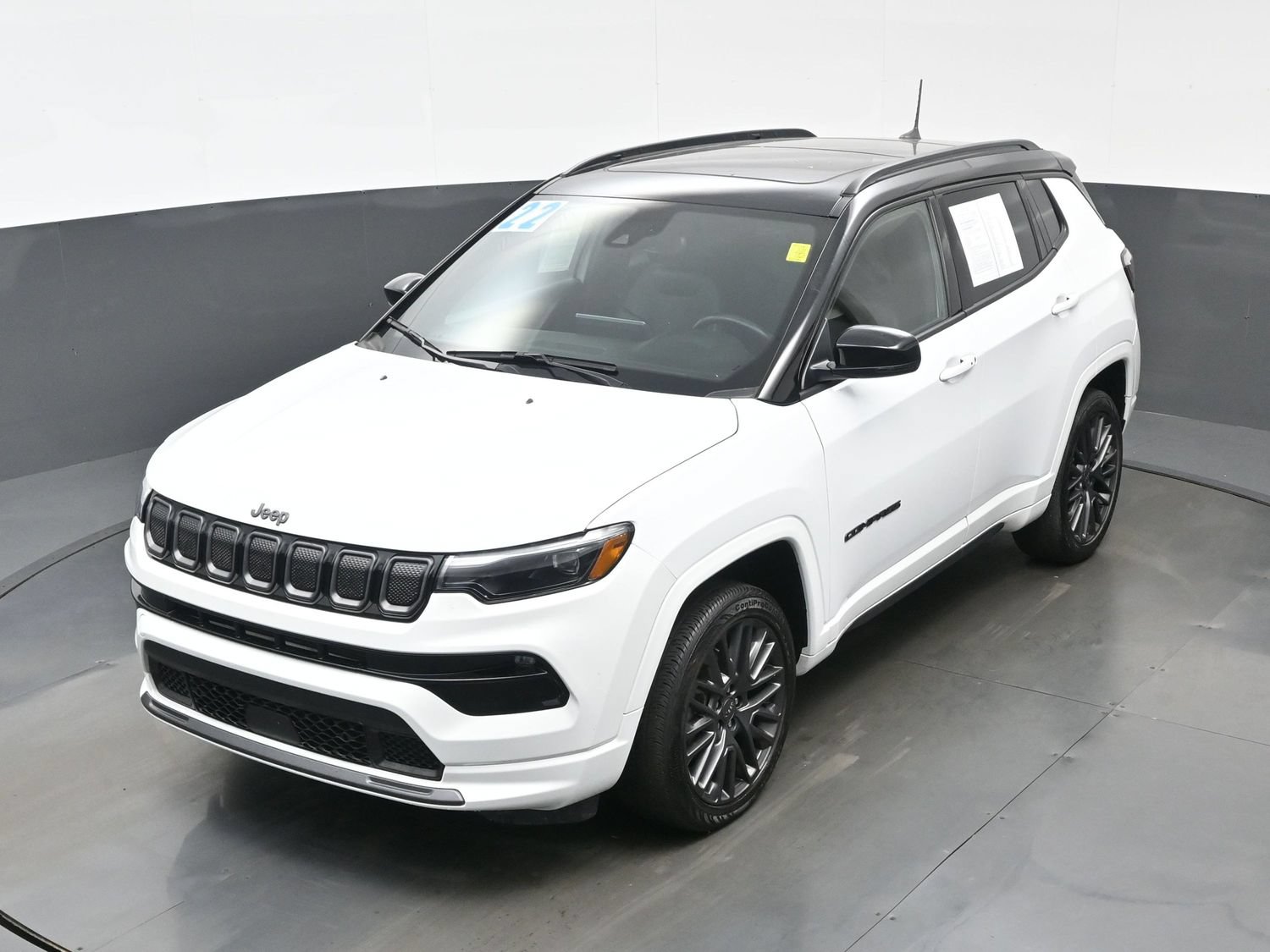 Used 2022 Jeep Compass High Altitude AWD/4WD image 38