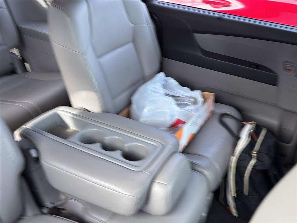 Used 2013 Honda Odyssey EX-L image 12