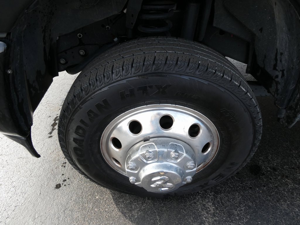 Used 2024 RAM 3500 Laramie w/ Towing Technology Group image 12