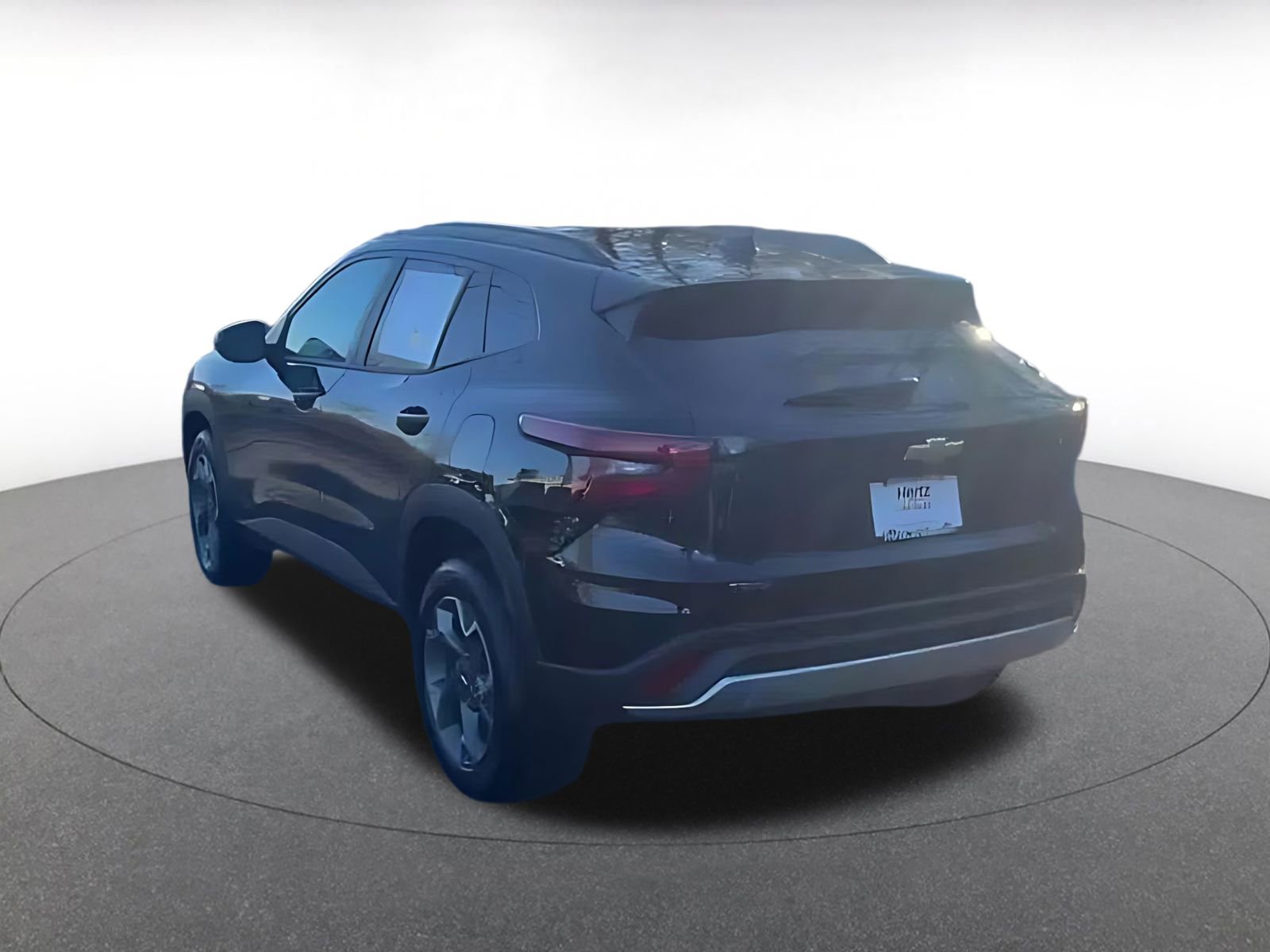 Used 2025 Chevrolet Trax LT image 11