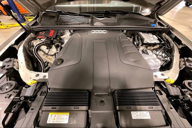 Certified 2023 Audi Q7 2.0T Premium Plus w/ Premium Plus Package AWD/4WD image 10