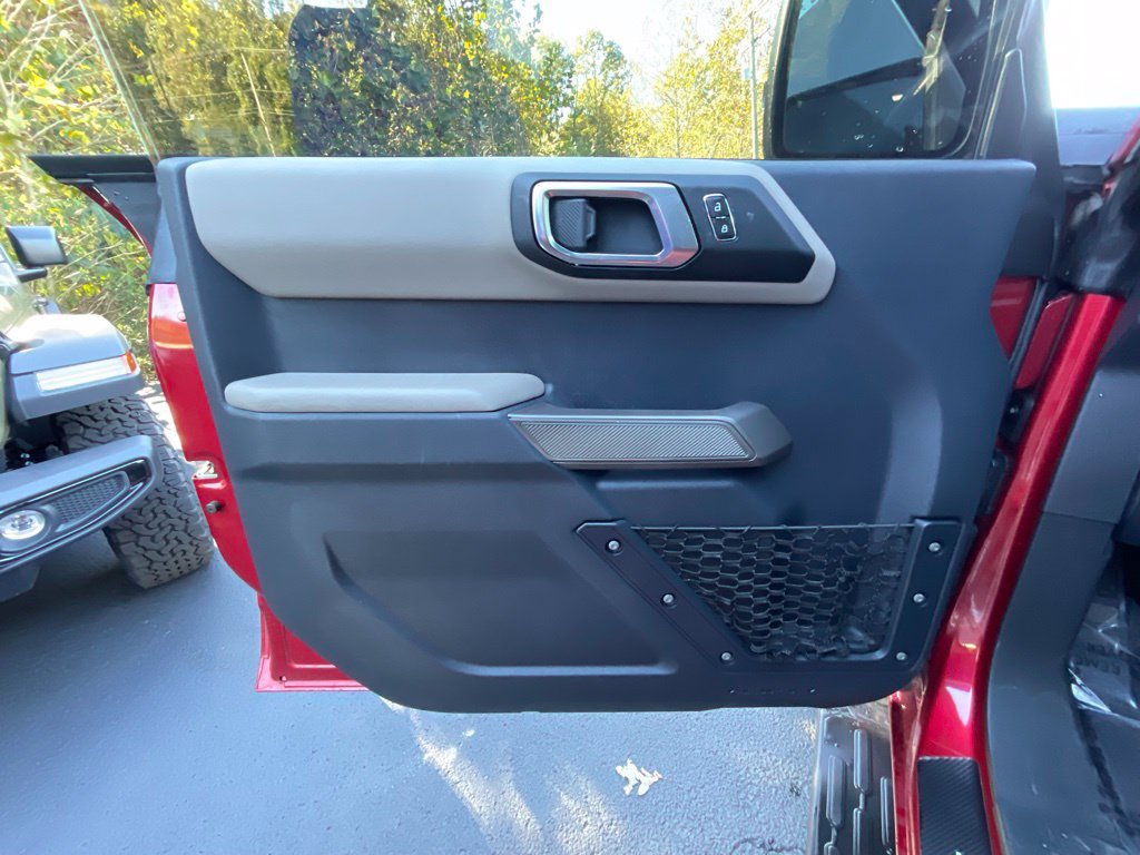 Used 2021 Ford Bronco Wildtrak AWD/4WD image 8