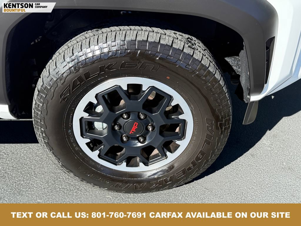 Used 2025 Toyota 4Runner TRD Off-Road image 16