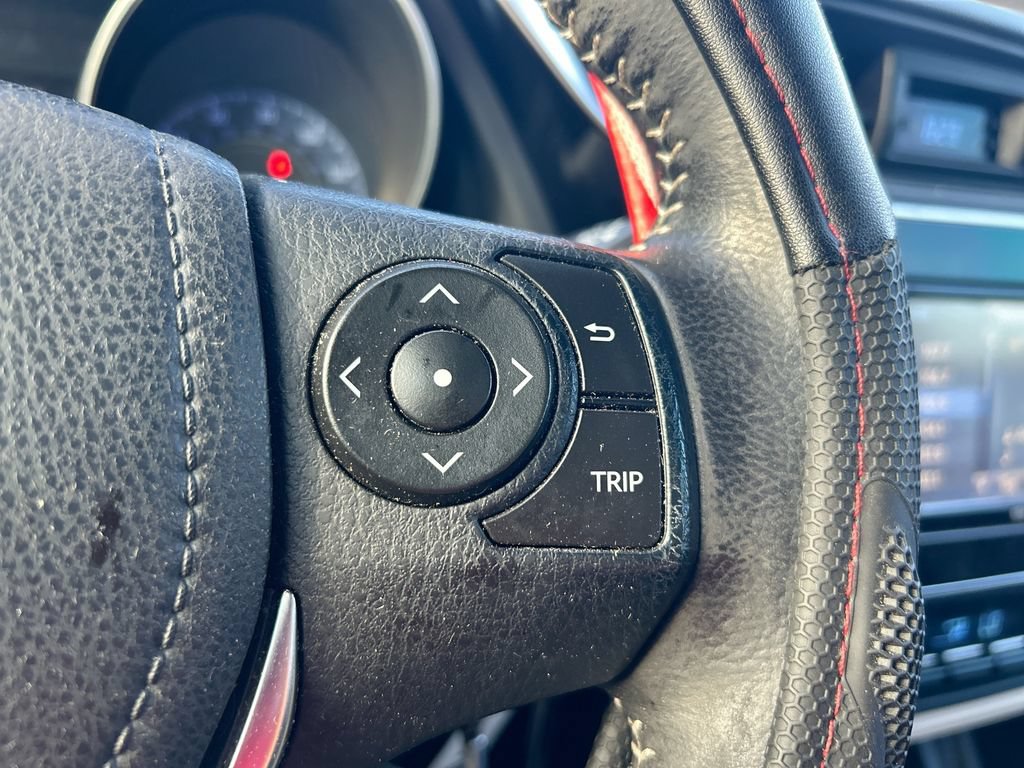 Used 2016 Scion iM FWD image 16
