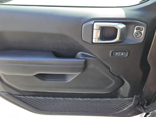 Used 2023 Jeep Gladiator Rubicon AWD/4WD image 25
