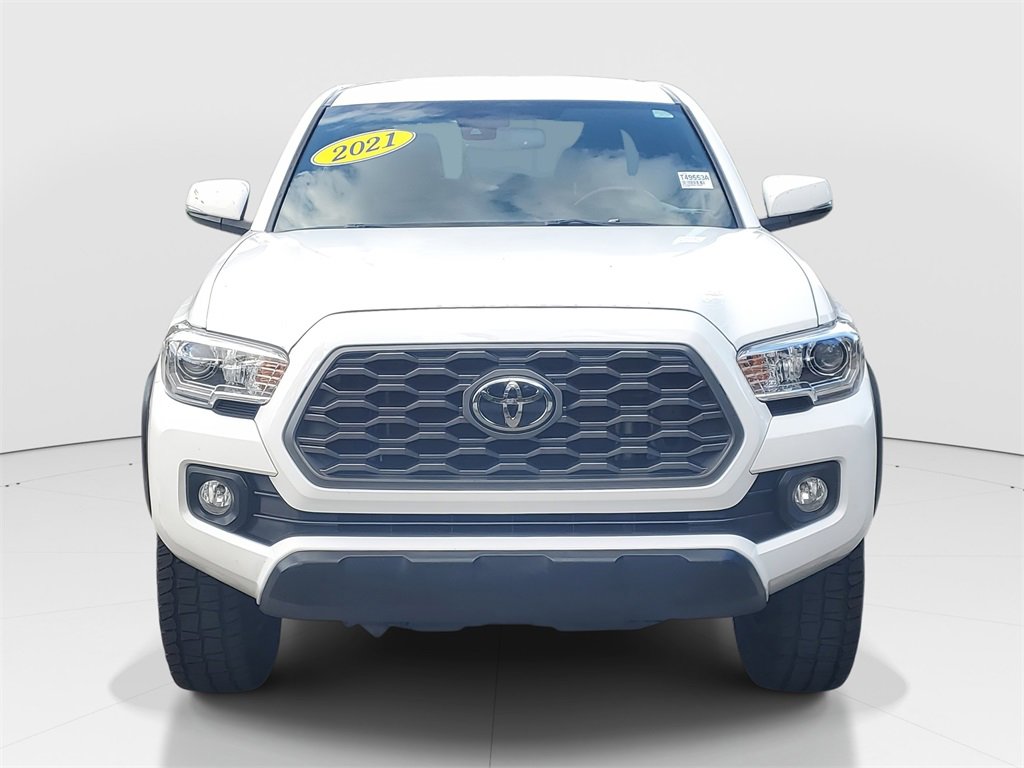 Used 2021 Toyota Tacoma TRD Off-Road image 2