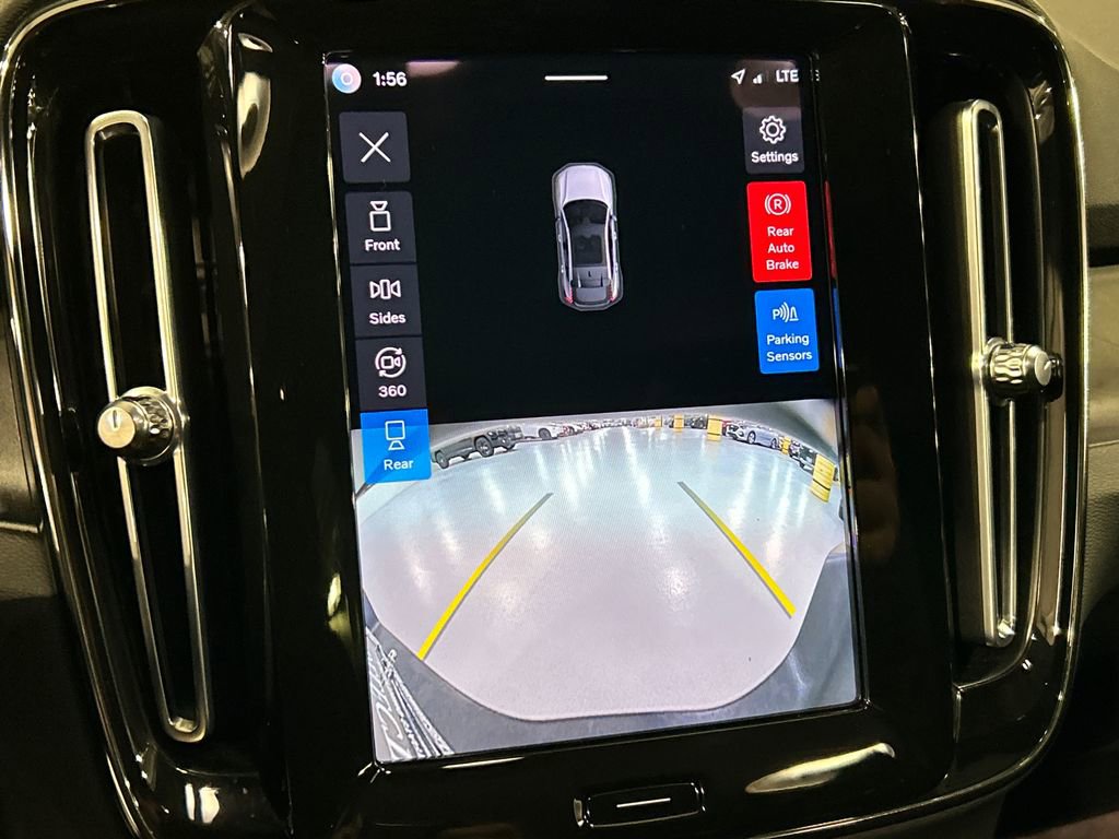 Certified 2023 Volvo C40 P8 Recharge Ultimate image 17