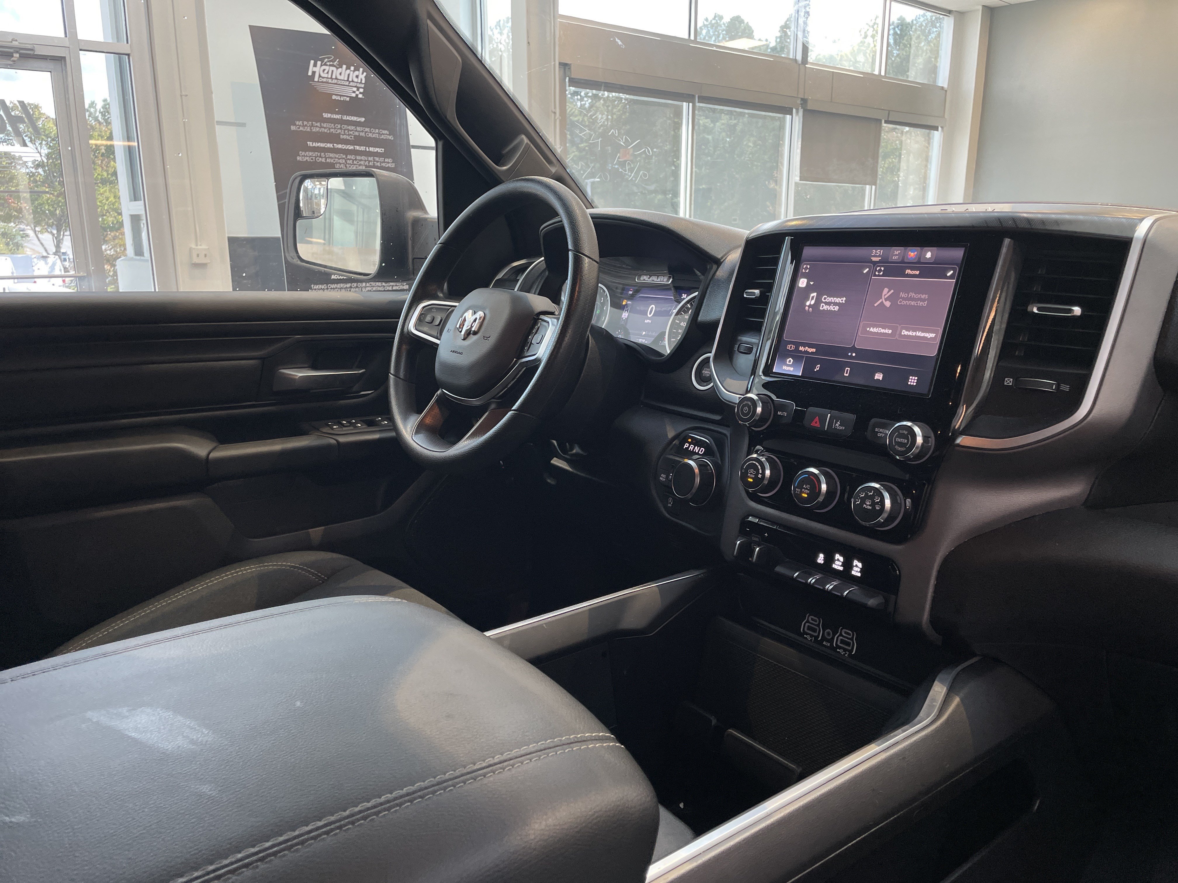 Used 2026 RAM 1500 Express AWD/4WD image 31