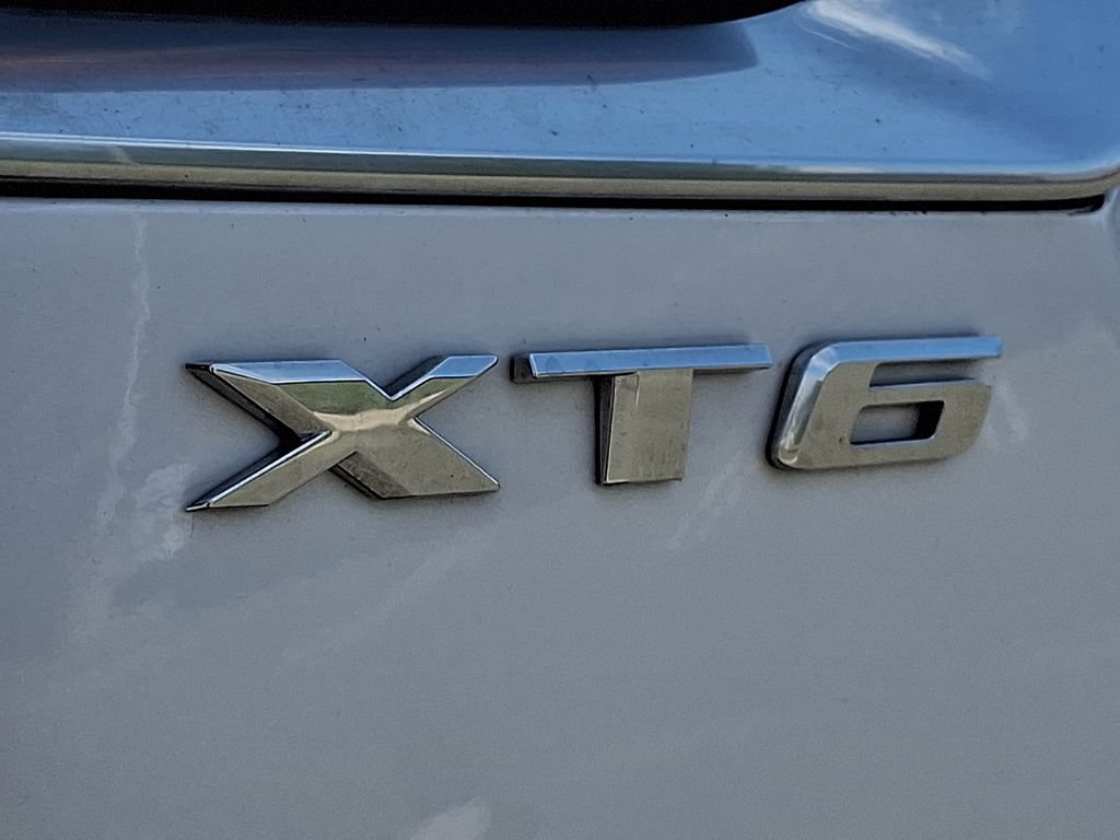 Used 2024 Cadillac XT6 Premium Luxury AWD/4WD image 31