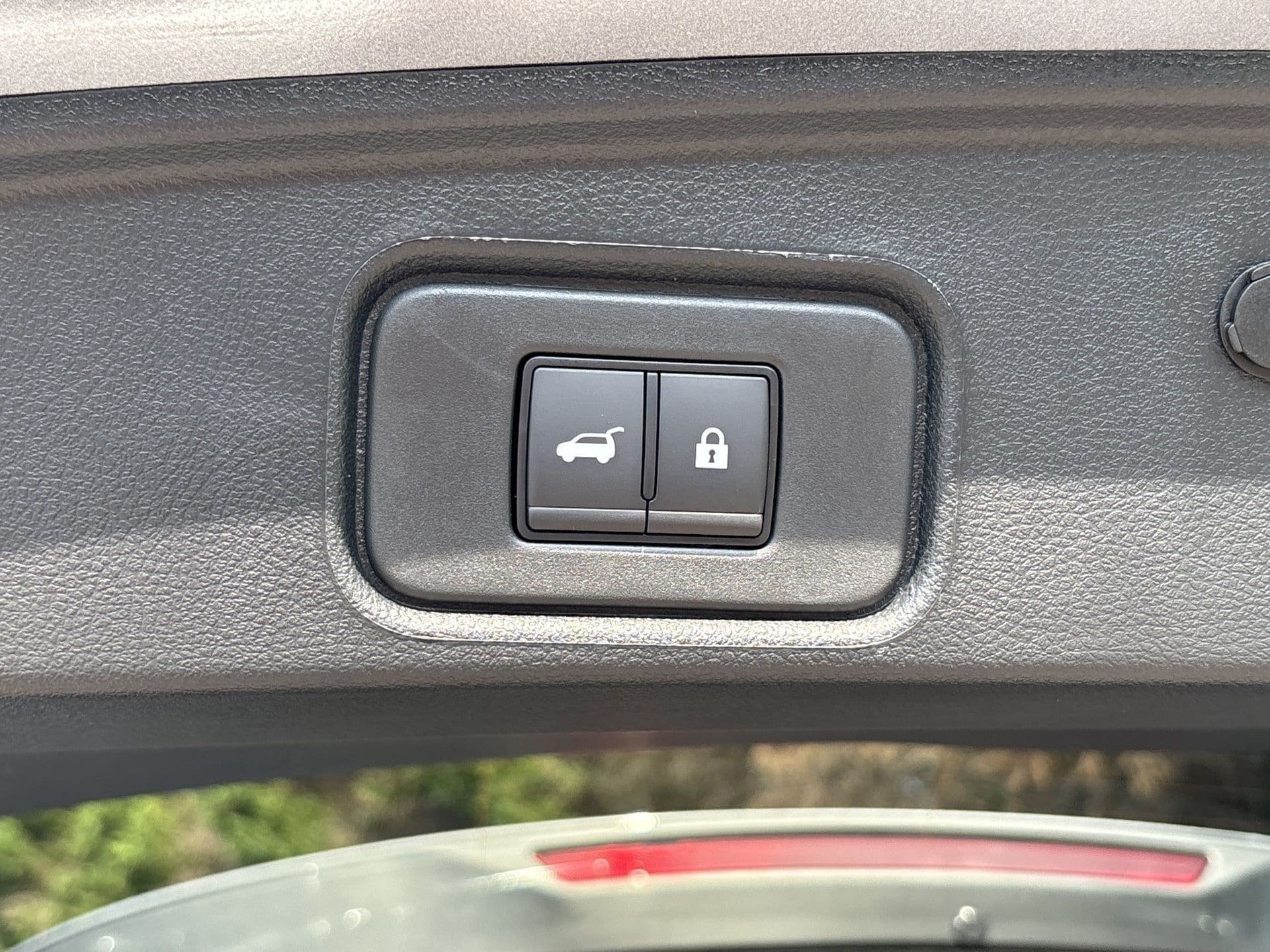 New 2026 Nissan Pathfinder SL FWD image 20