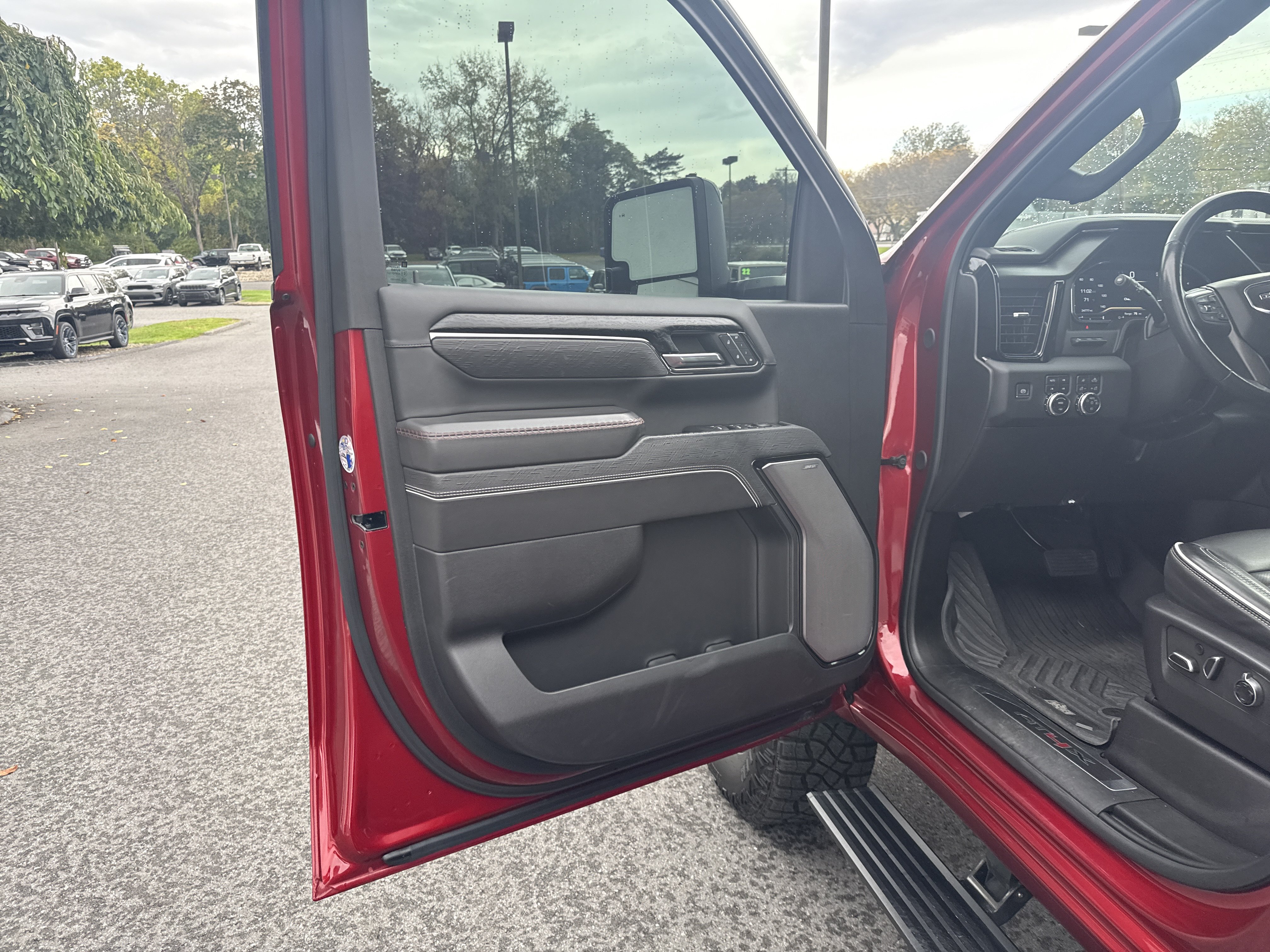 Used 2024 GMC Sierra 2500 AT4X w/ AT4X AEV Edition AWD/4WD image 15