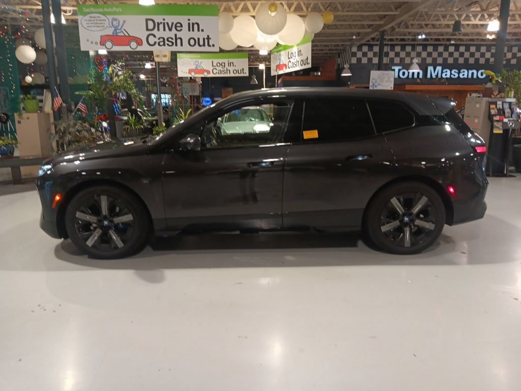 Used 2023 BMW iX M60 w/ Executive Package AWD/4WD image 21