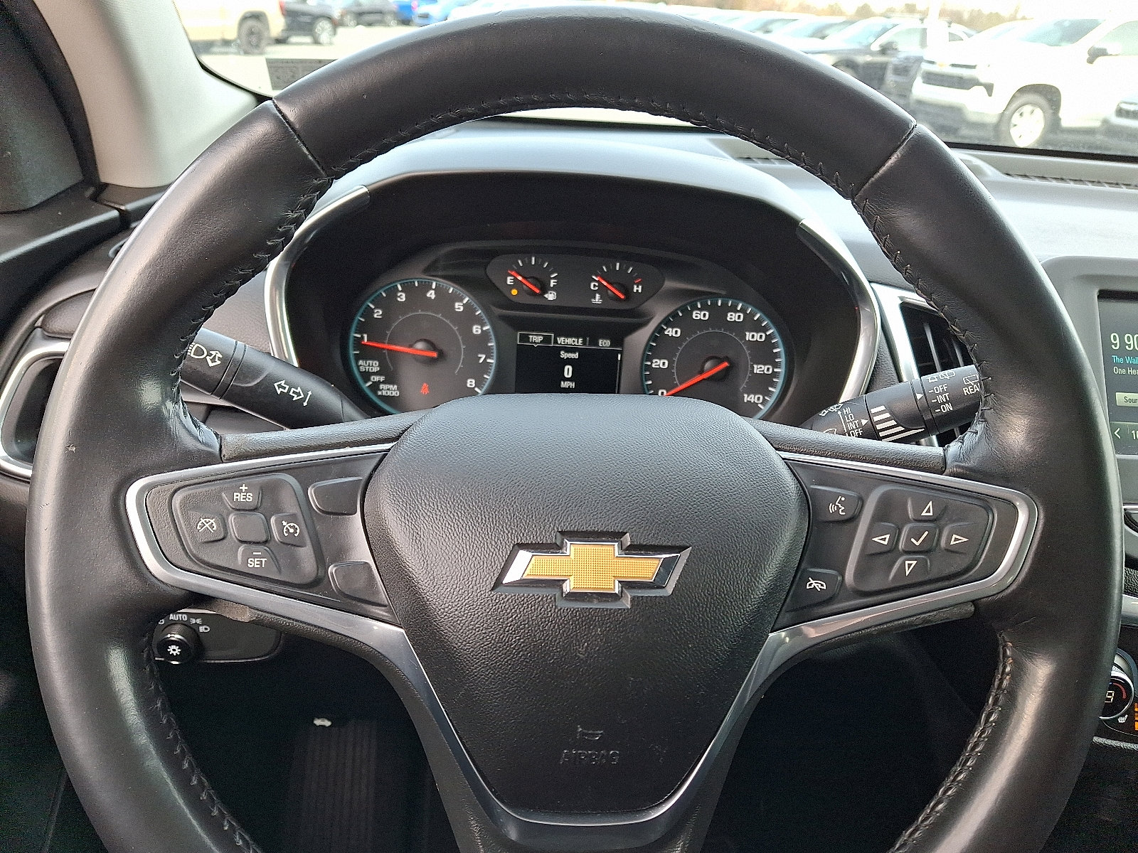 Used 2018 Chevrolet Equinox LT image 19