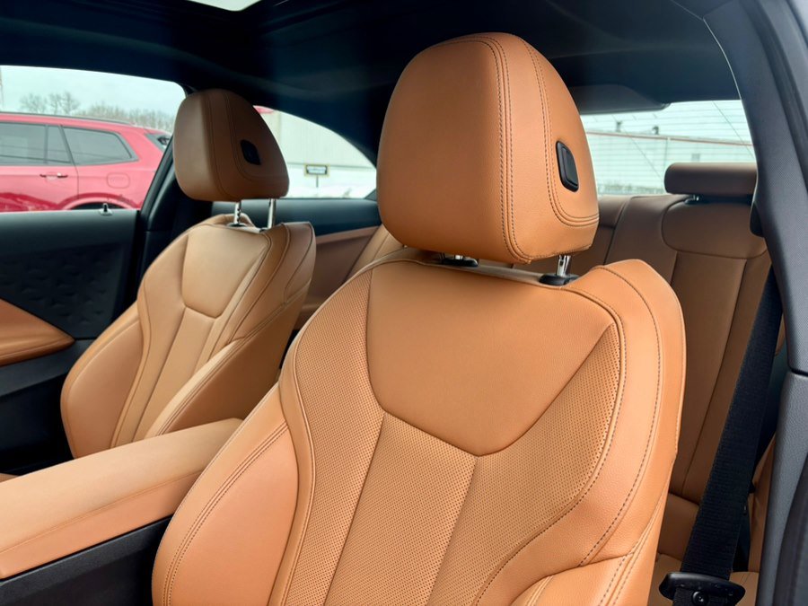 Used 2023 BMW M240i xDrive Coupe w/ Premium Package AWD/4WD image 18