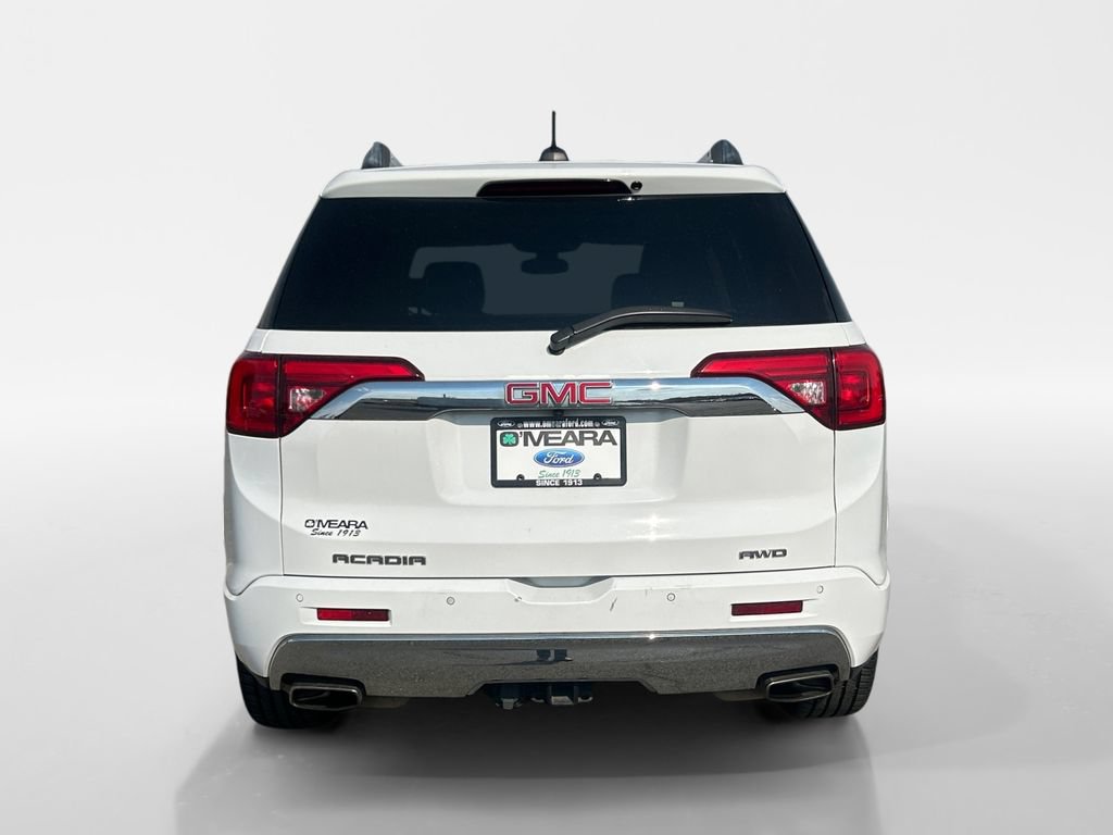 Used 2019 GMC Acadia Denali w/ Technology Package AWD/4WD image 5