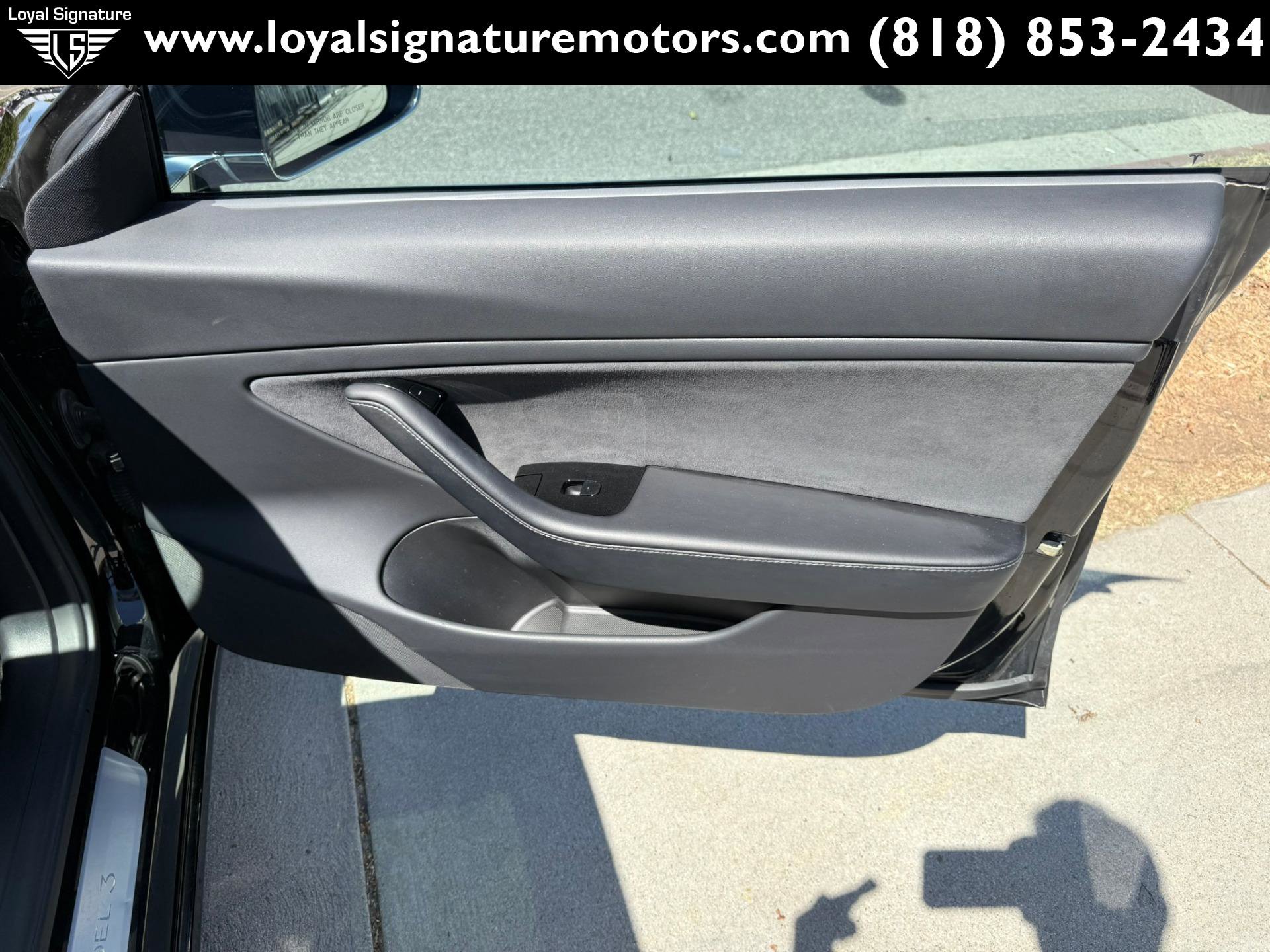 Used 2019 Tesla Model 3 Standard Range image 29