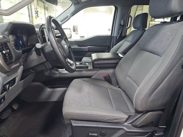 Used 2025 Ford F150 XLT w/ Equipment Group 301A Standard AWD/4WD image 9