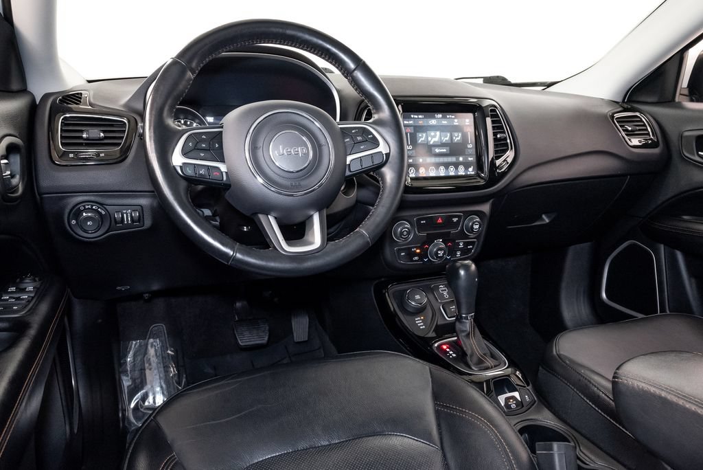 Used 2019 Jeep Compass Limited AWD/4WD image 6
