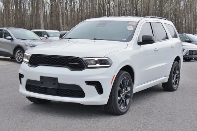 Used 2023 Dodge Durango GT image 2
