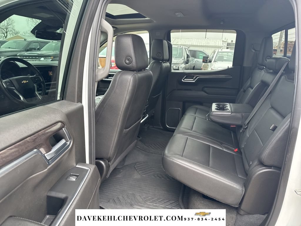 Used 2022 Chevrolet Silverado 1500 LTZ w/ LTZ Premium Package AWD/4WD image 21