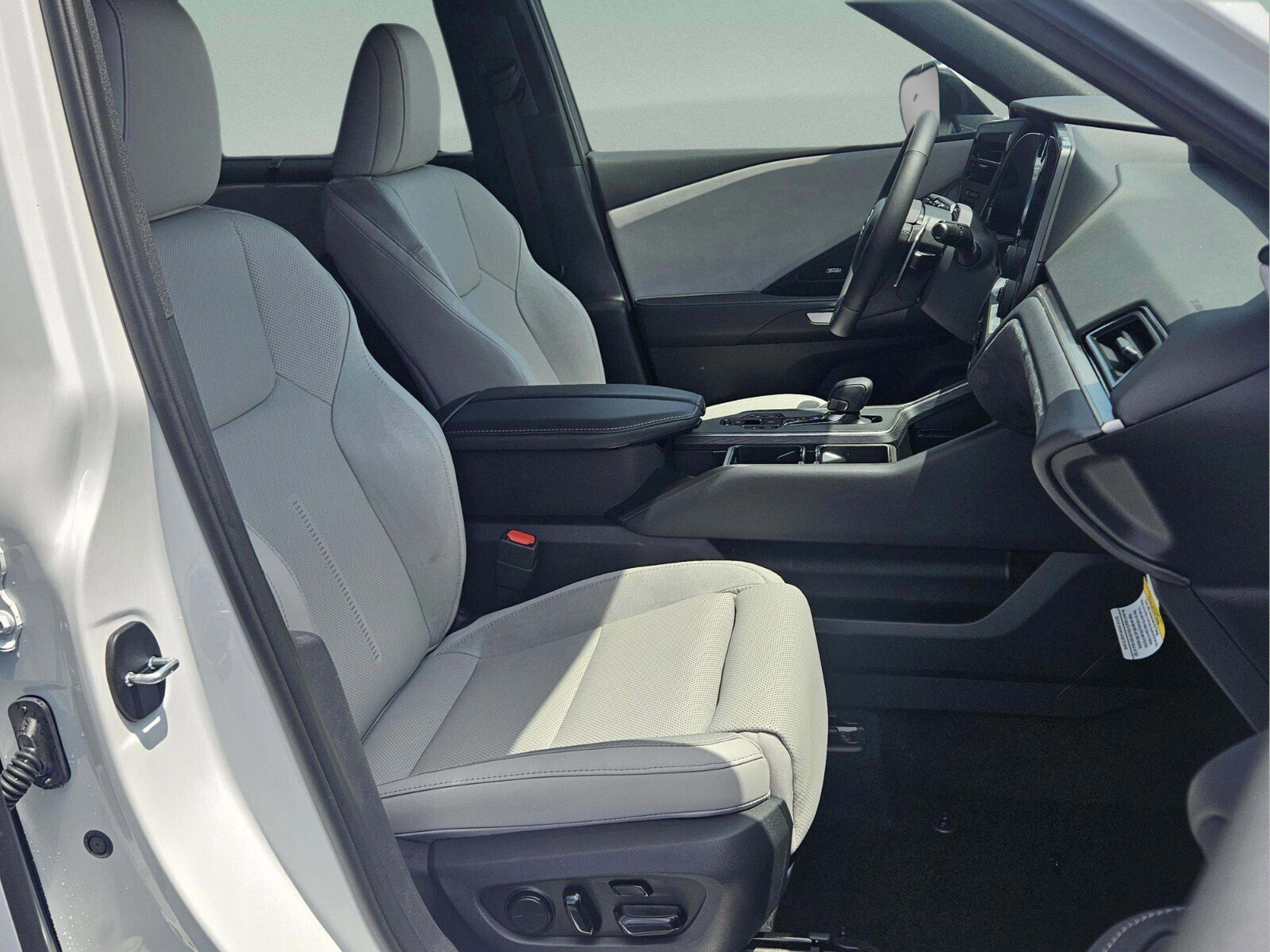 New 2026 Lexus TX 350 AWD image 16