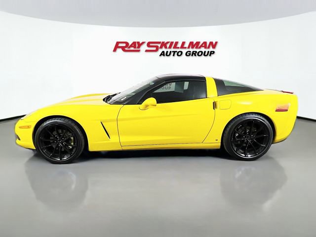 Used 2007 Chevrolet Corvette Coupe w/ Preferred Equipment Group RWD image 4