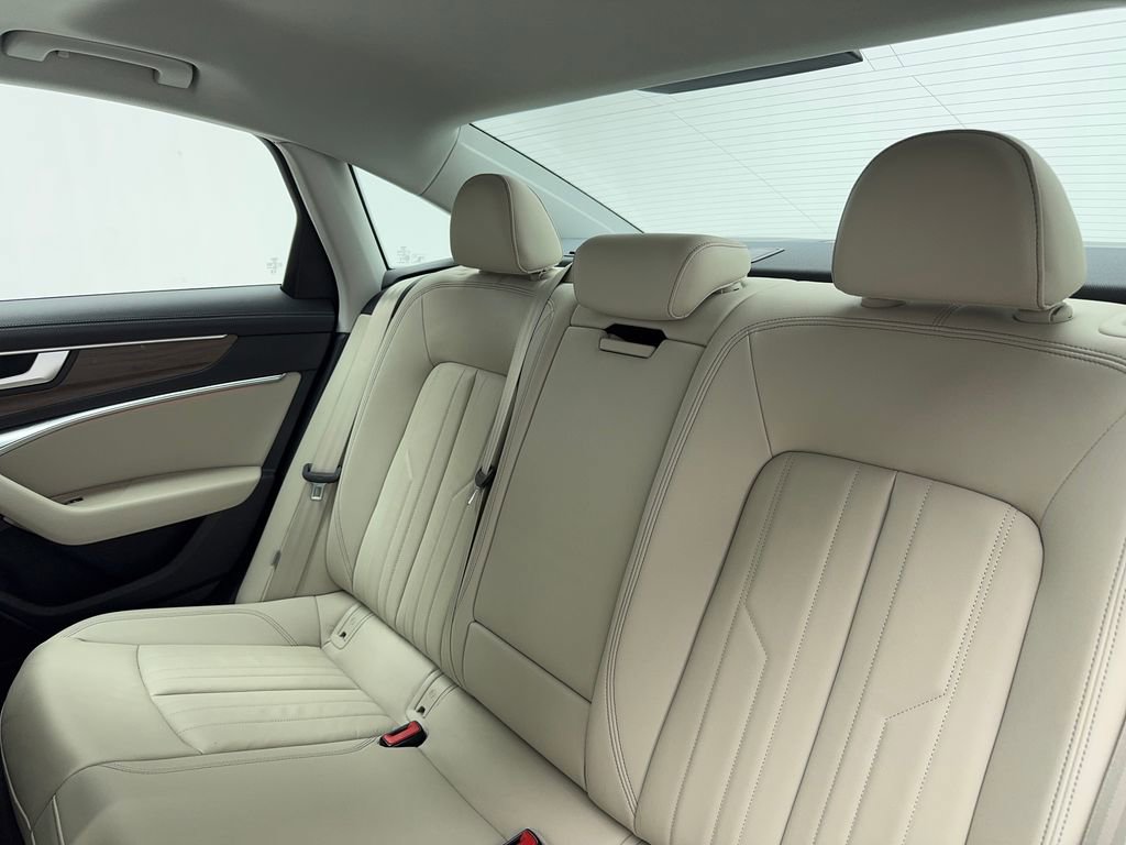 Used 2025 Audi A6 2.0T Premium w/ Convenience Plus Package image 41
