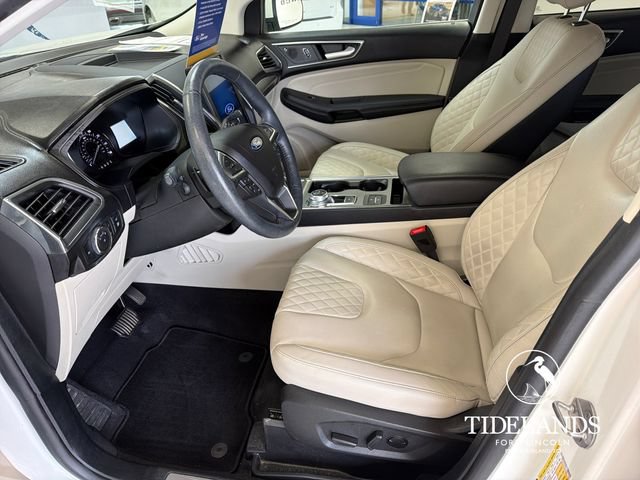 Certified 2023 Ford Edge Titanium AWD/4WD image 11