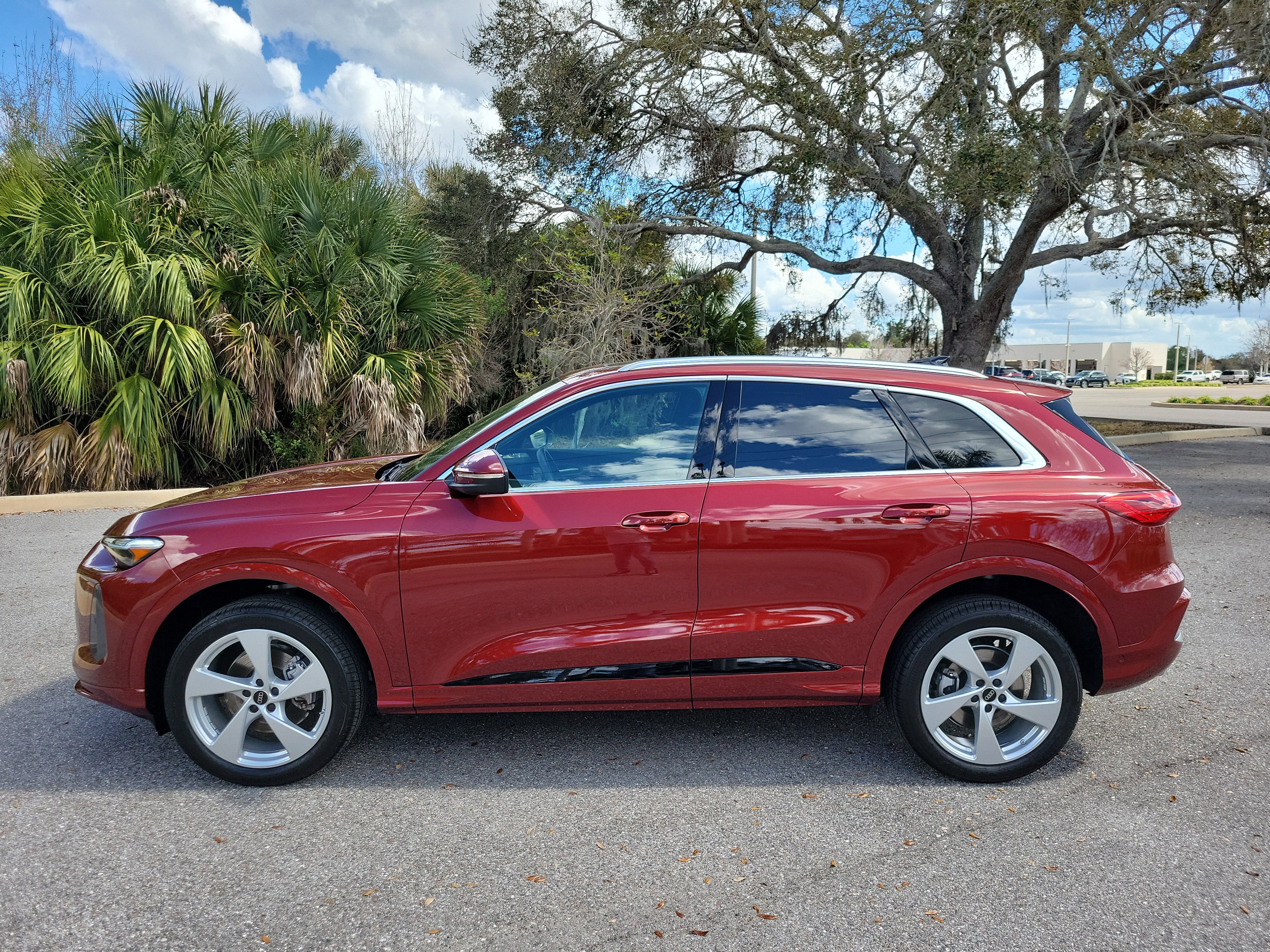 Certified 2025 Audi Q5 Premium Plus w/ Premium Plus image 7