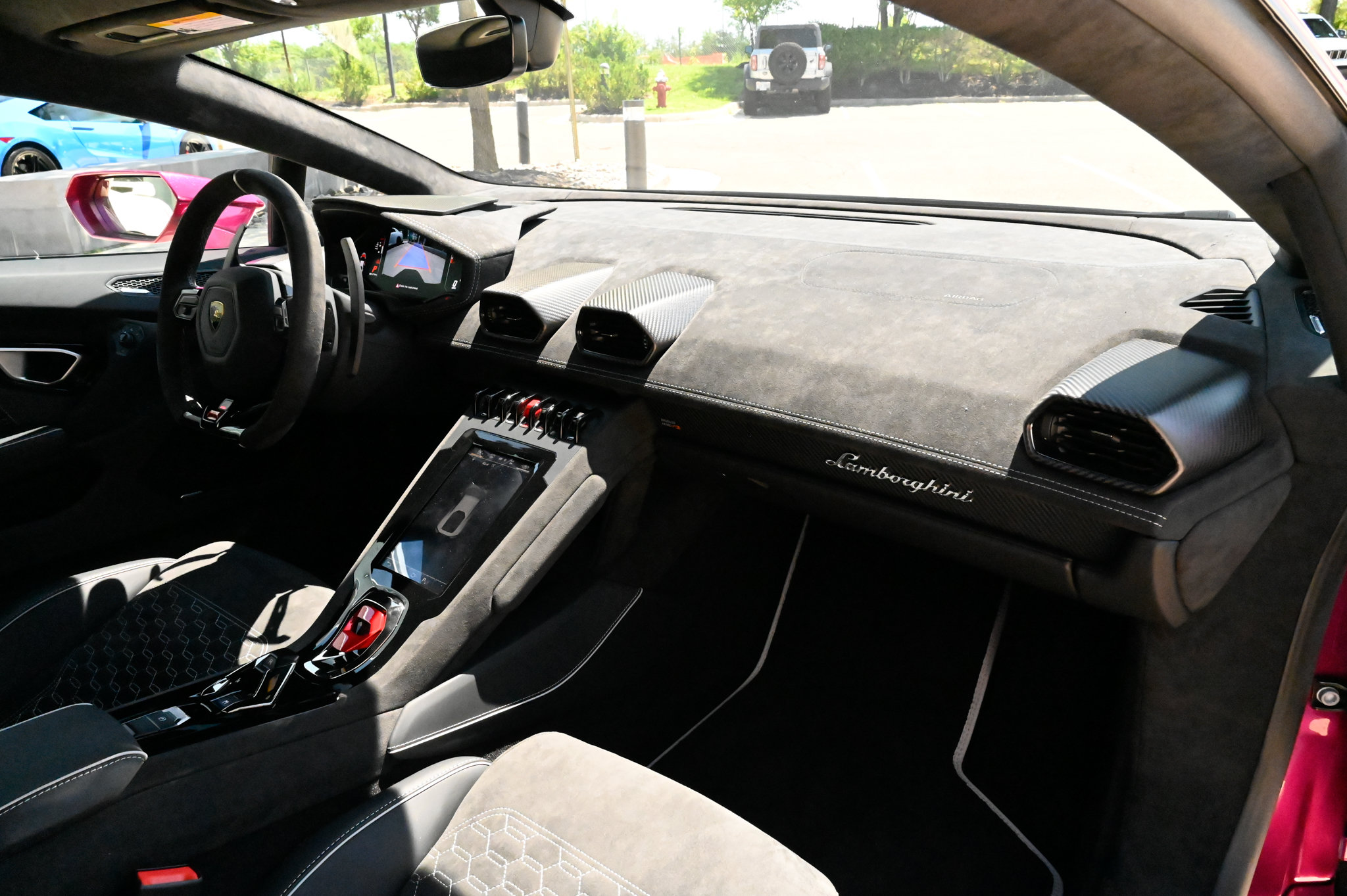 Used 2024 Lamborghini Huracan Tecnica RWD image 40