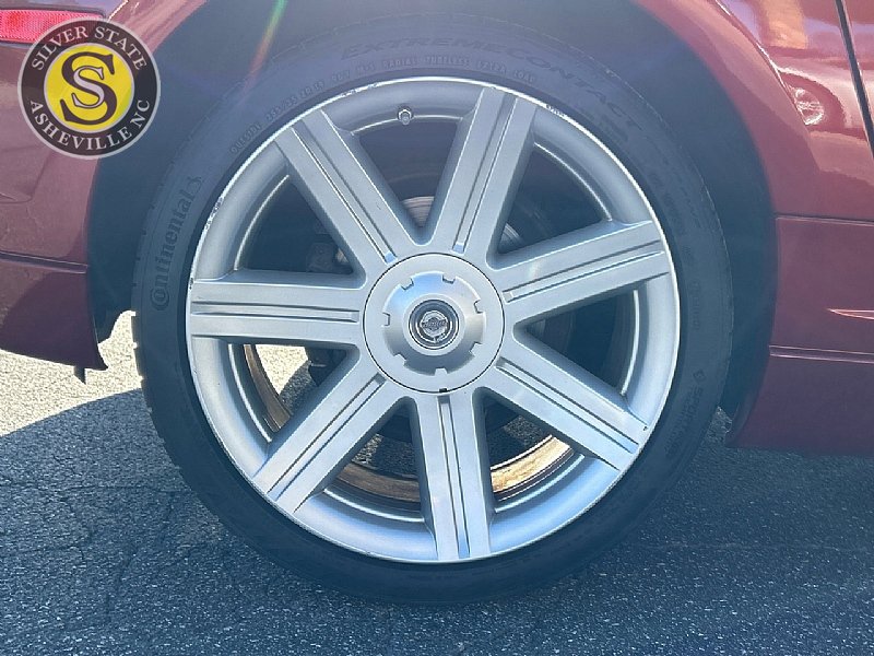 Used 2005 Chrysler Crossfire Limited image 9