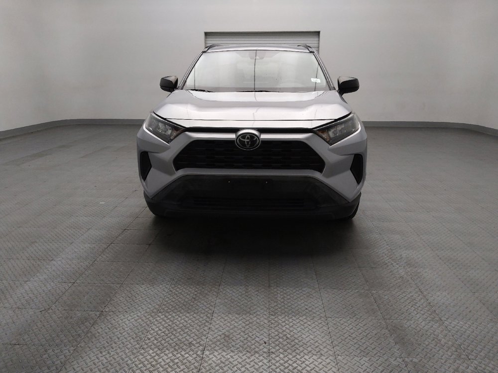 Used 2019 Toyota RAV4 LE FWD image 15