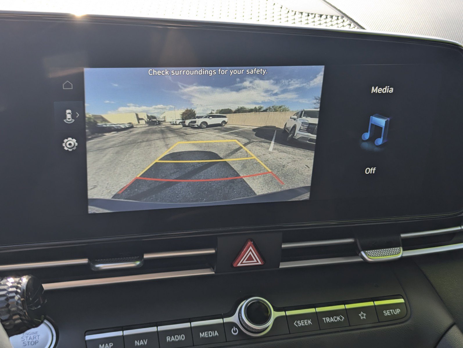 Used 2023 Hyundai Elantra SEL w/ Convenience Package FWD image 14