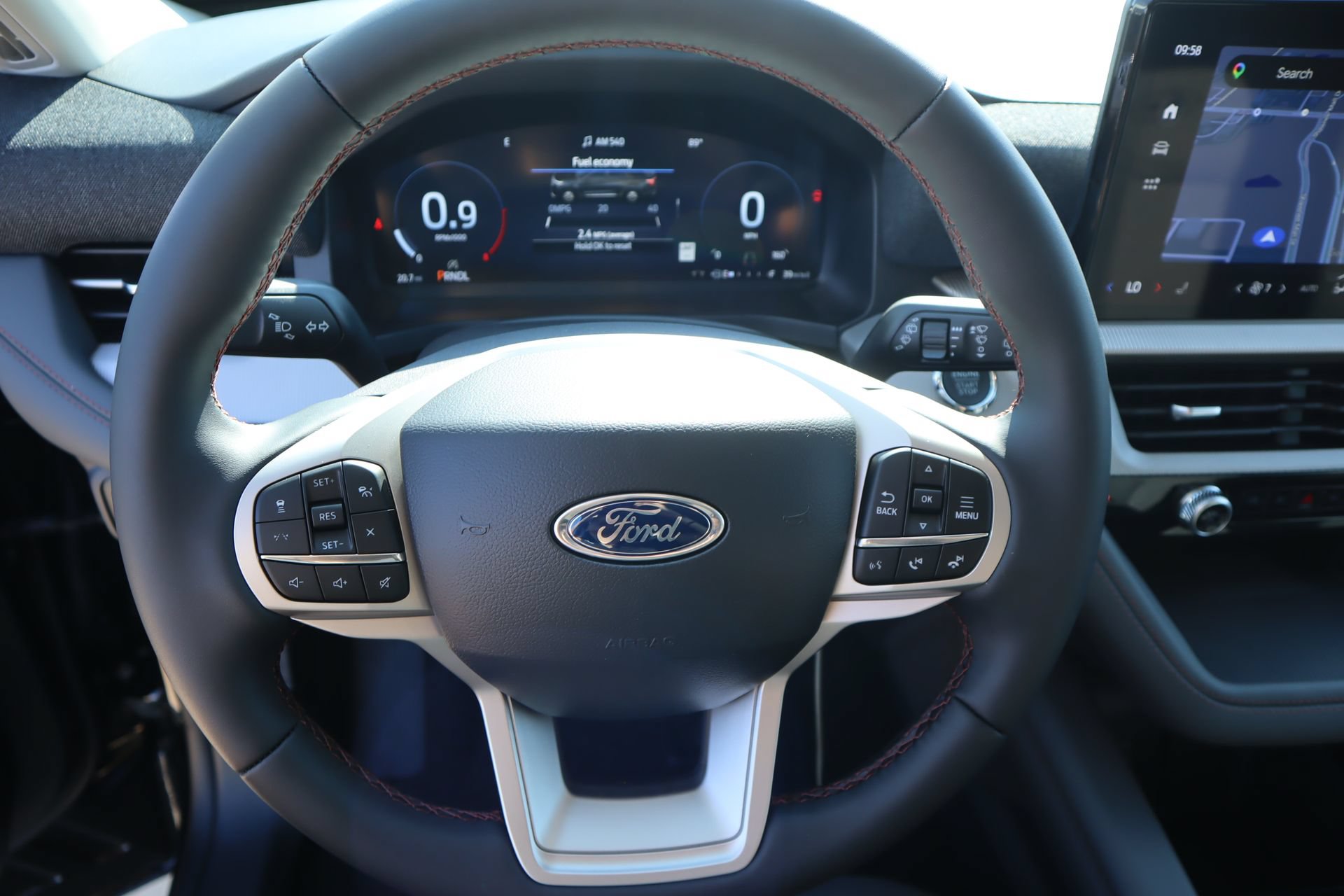 New 2026 Ford Explorer Active RWD image 3