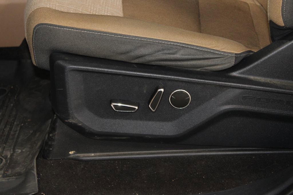 Used 2021 Ford F150 XLT w/ Equipment Group 302A High image 18