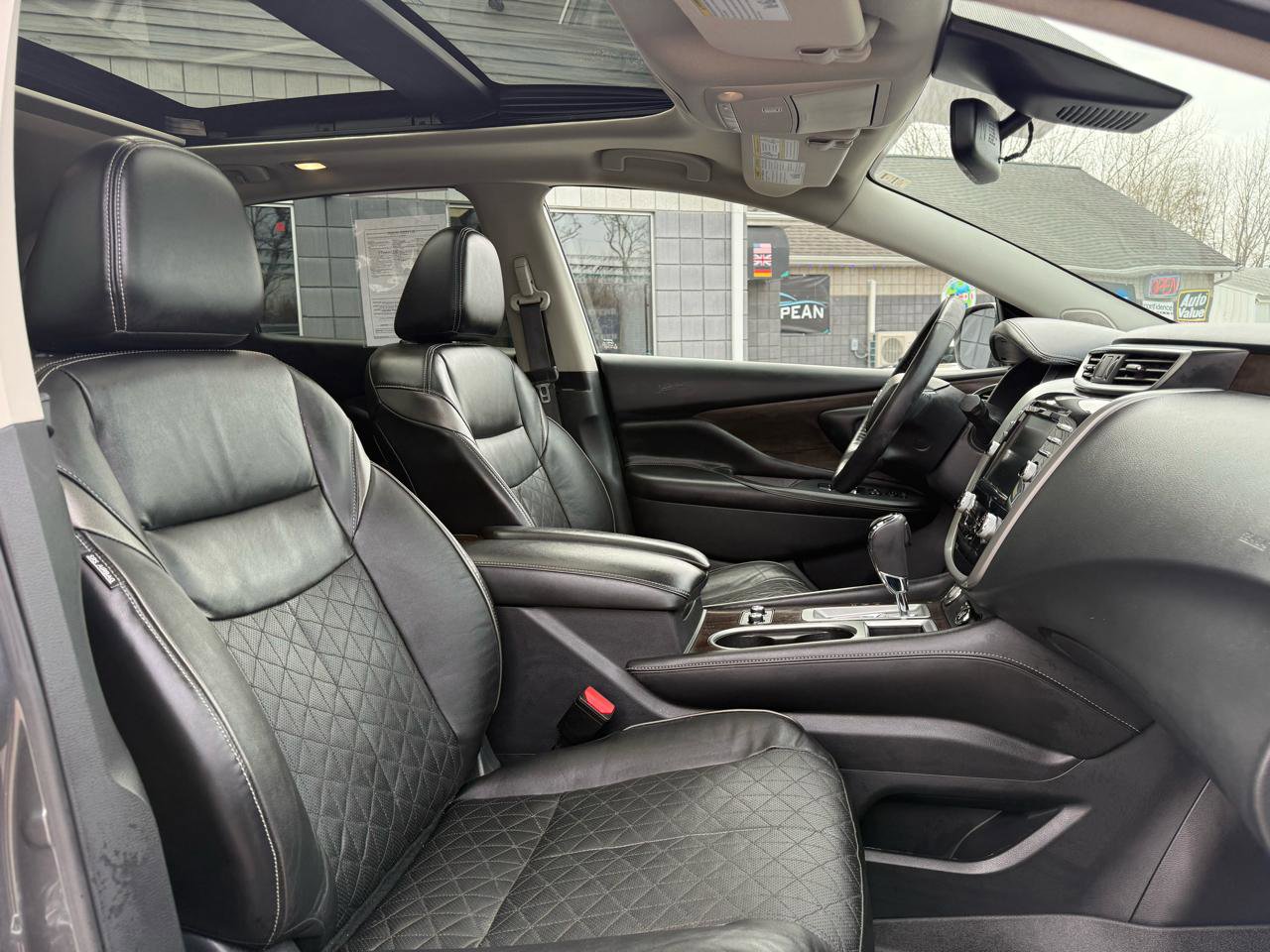 Used 2020 Nissan Murano Platinum image 11