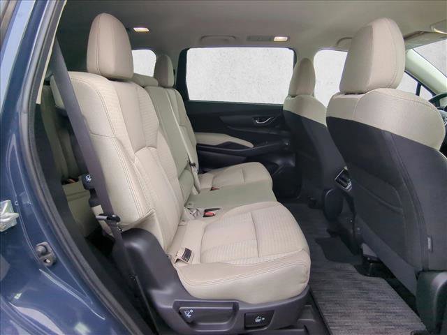 Certified 2025 Subaru Ascent Premium image 24