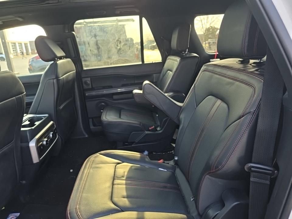 Used 2022 Ford Expedition Max Limited image 8