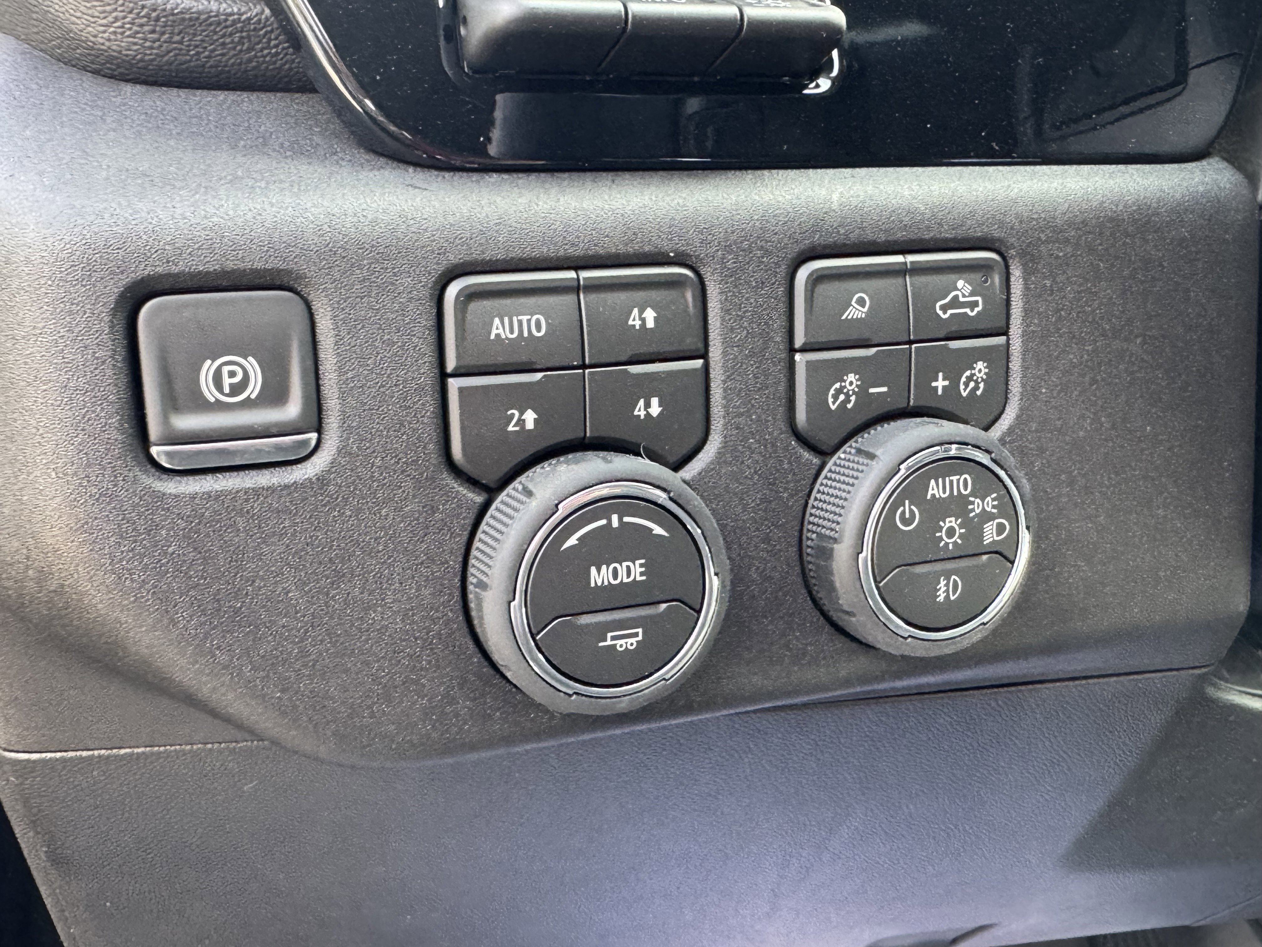 New 2026 Chevrolet Silverado 1500 LTZ image 13