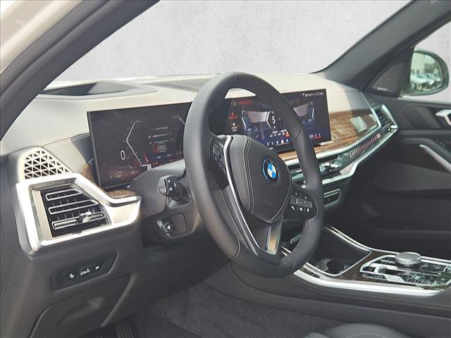 Used 2026 BMW X5 xDrive50e w/ Climate Comfort Package AWD/4WD image 9