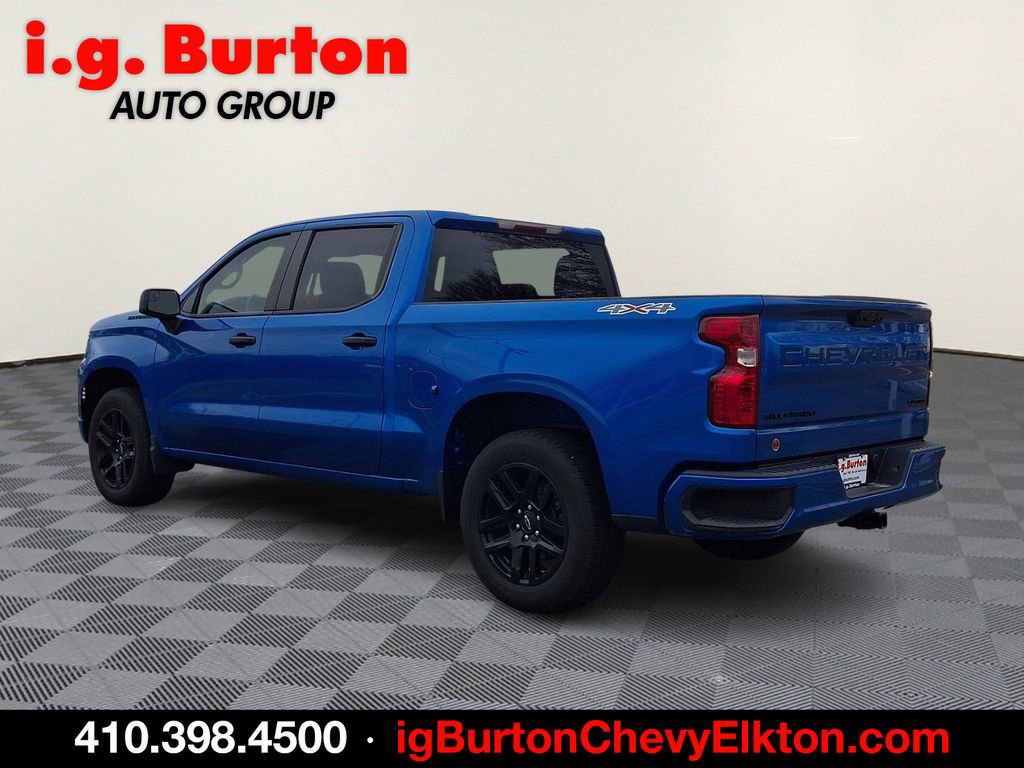 Used 2024 Chevrolet Silverado 1500 Custom w/ LPO, Dark Essentials Package image 4